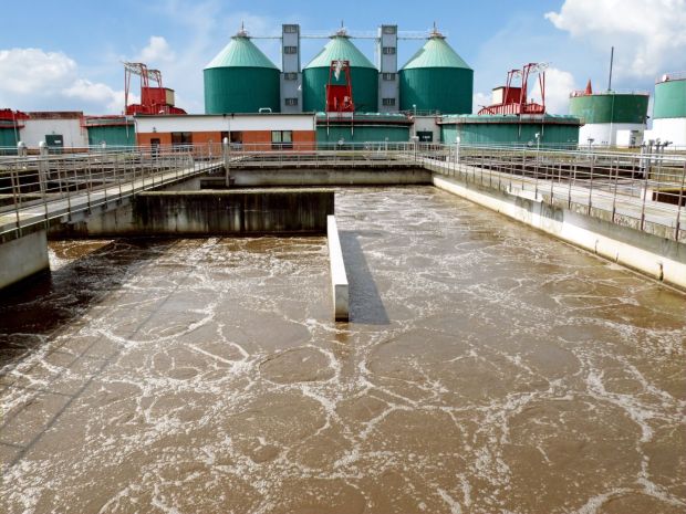 wastewater; Cleaning construction pool for sewage treatment